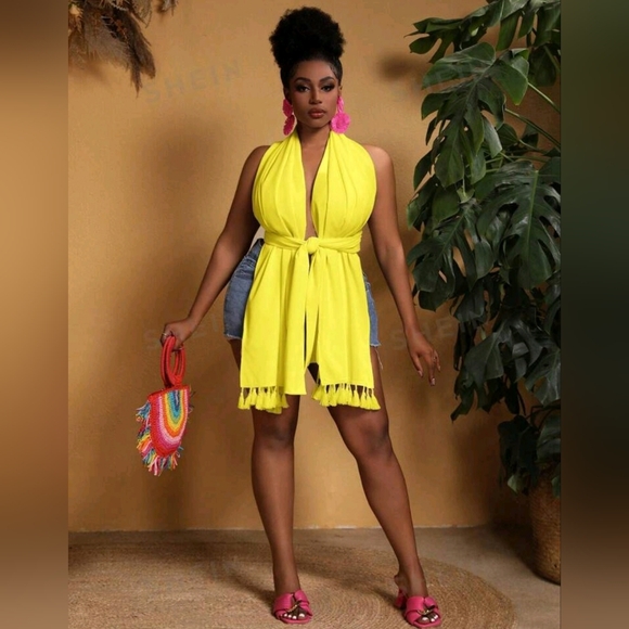 Plus Halter Style Scarf Top - Picture 4 of 4